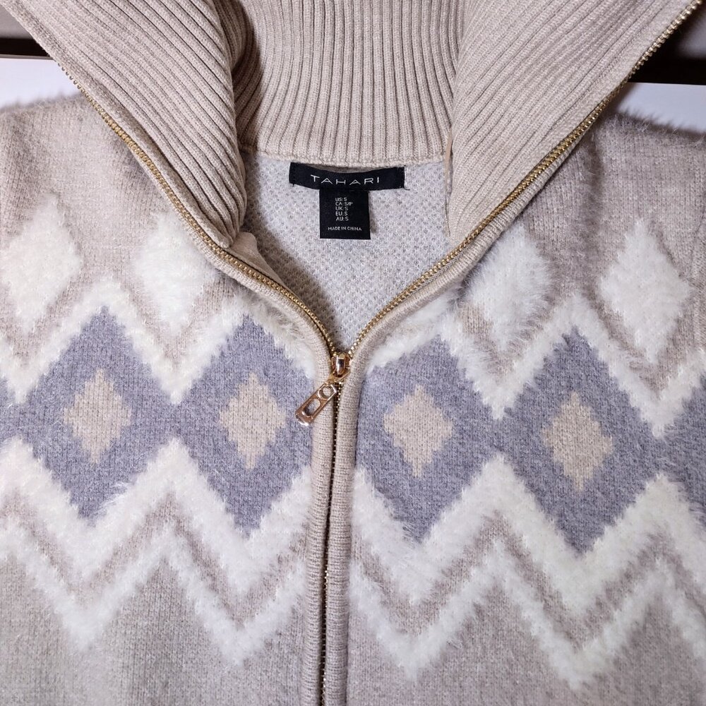 Tahari Women's Beige-White-Gray Patterned Zippered Sweater (Size Small) - Picture 3 of 7